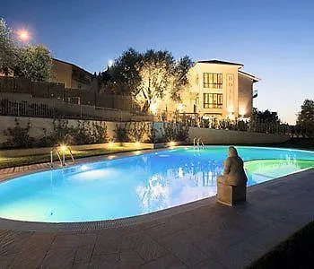 Valle Del Buttero מלון דירות קפאלביו