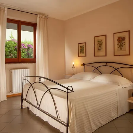 מלון דירות Valle Del Buttero 3*